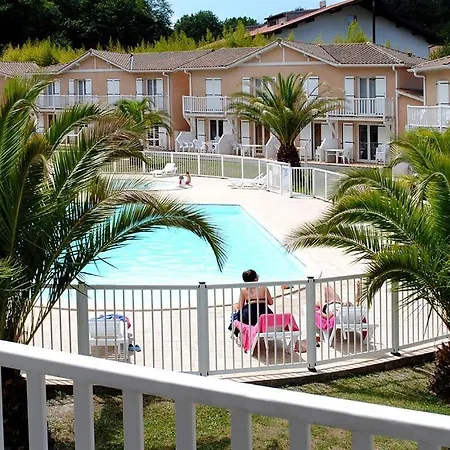 Charmante Maison De T3 Dans Avec Piscine Holiday home *
