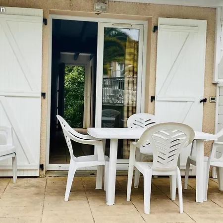 Holiday home Charmante Maison De T3 Dans Avec Piscine Anglet