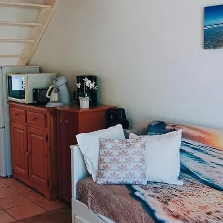 Holiday home Charmante Maison De T3 Dans Avec Piscine